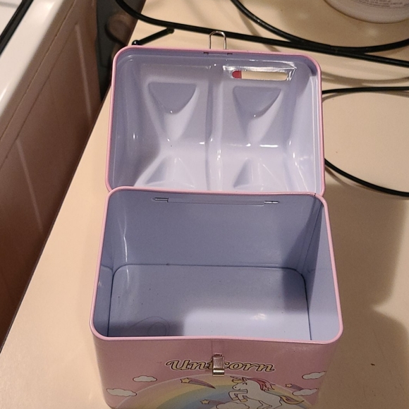 Unicorn Piggy bank with lock - Picture 2 of 3